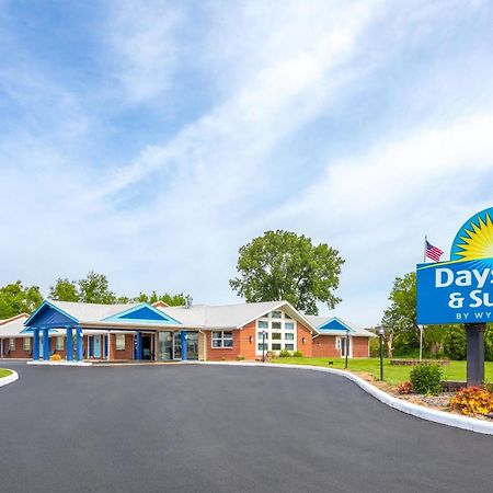Days Inn By Wyndham Wauseon Exteriér fotografie