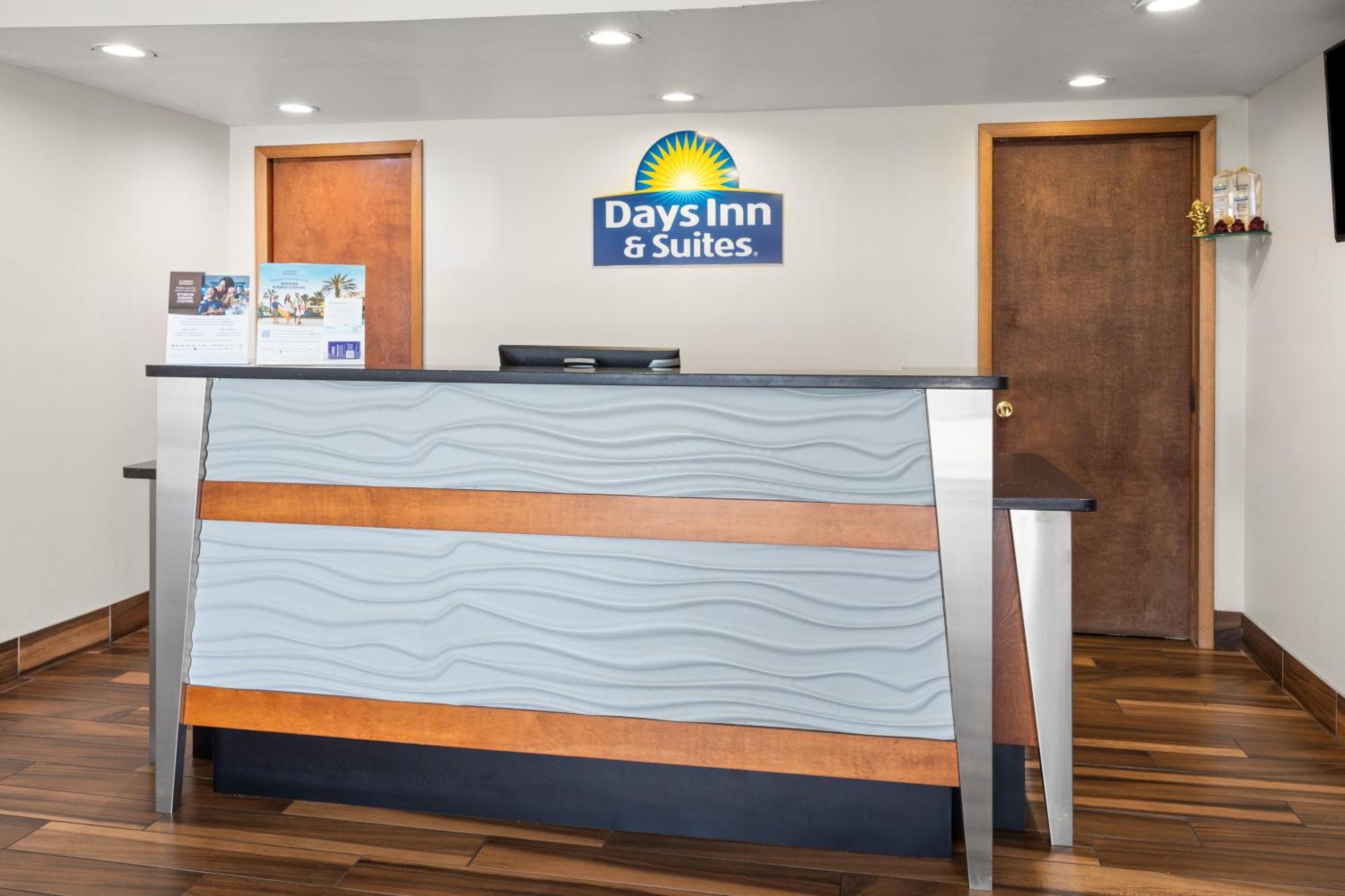 Days Inn By Wyndham Wauseon Exteriér fotografie