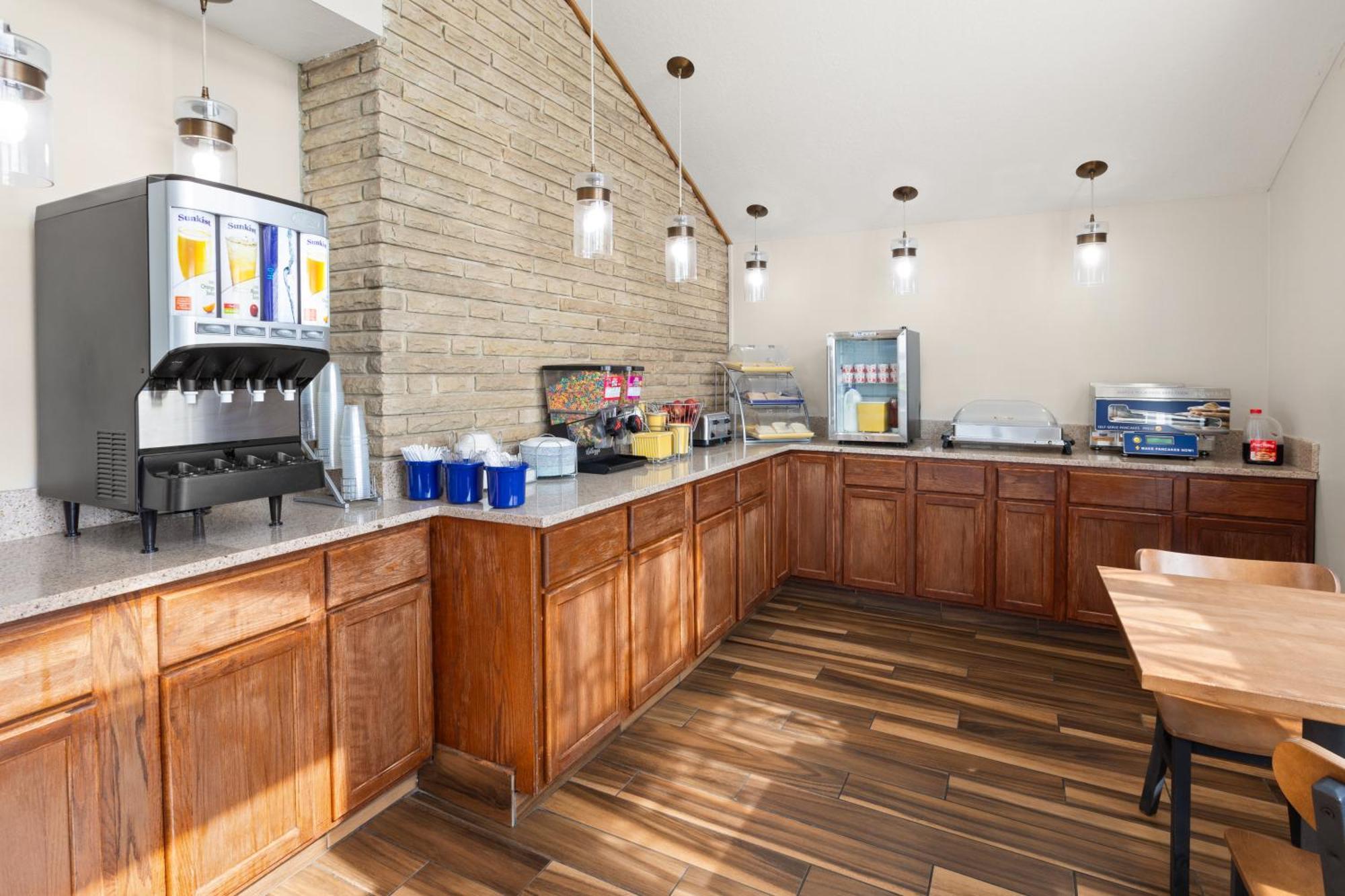 Days Inn By Wyndham Wauseon Exteriér fotografie