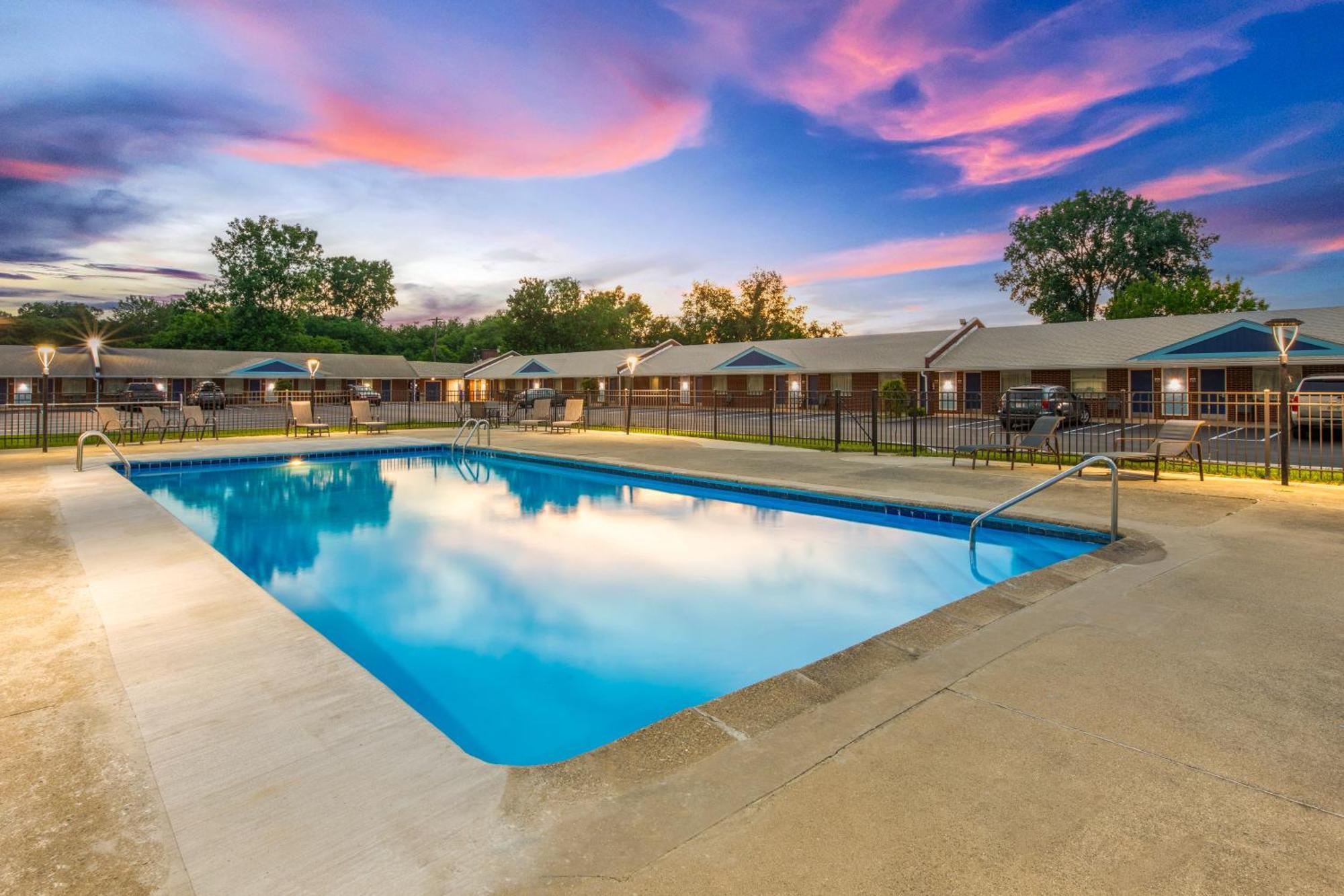 Days Inn By Wyndham Wauseon Exteriér fotografie